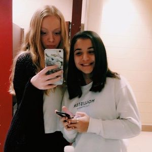 Meet your Posher, Adrianna